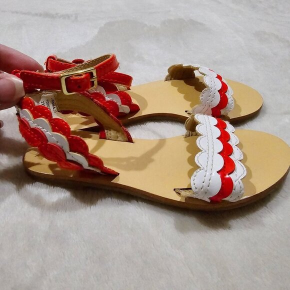 Janie & Jack Scalloped Sandals | Red White Faux Leather Girls Sz 10 Preloved - Picture 5 of 7